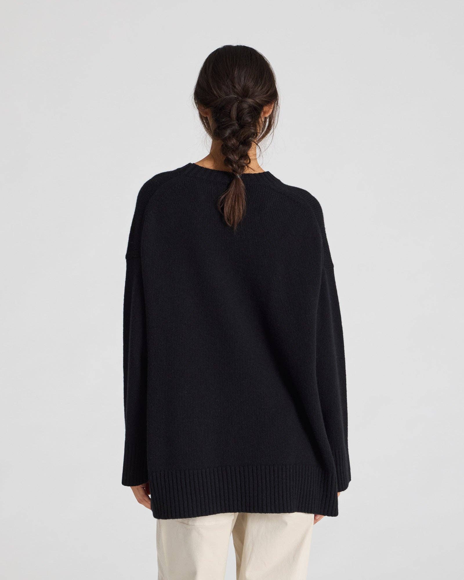 Maglione oversize Vigga in lana d’agnello nero