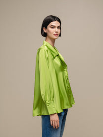 Tunica satinata oversize con bottoni