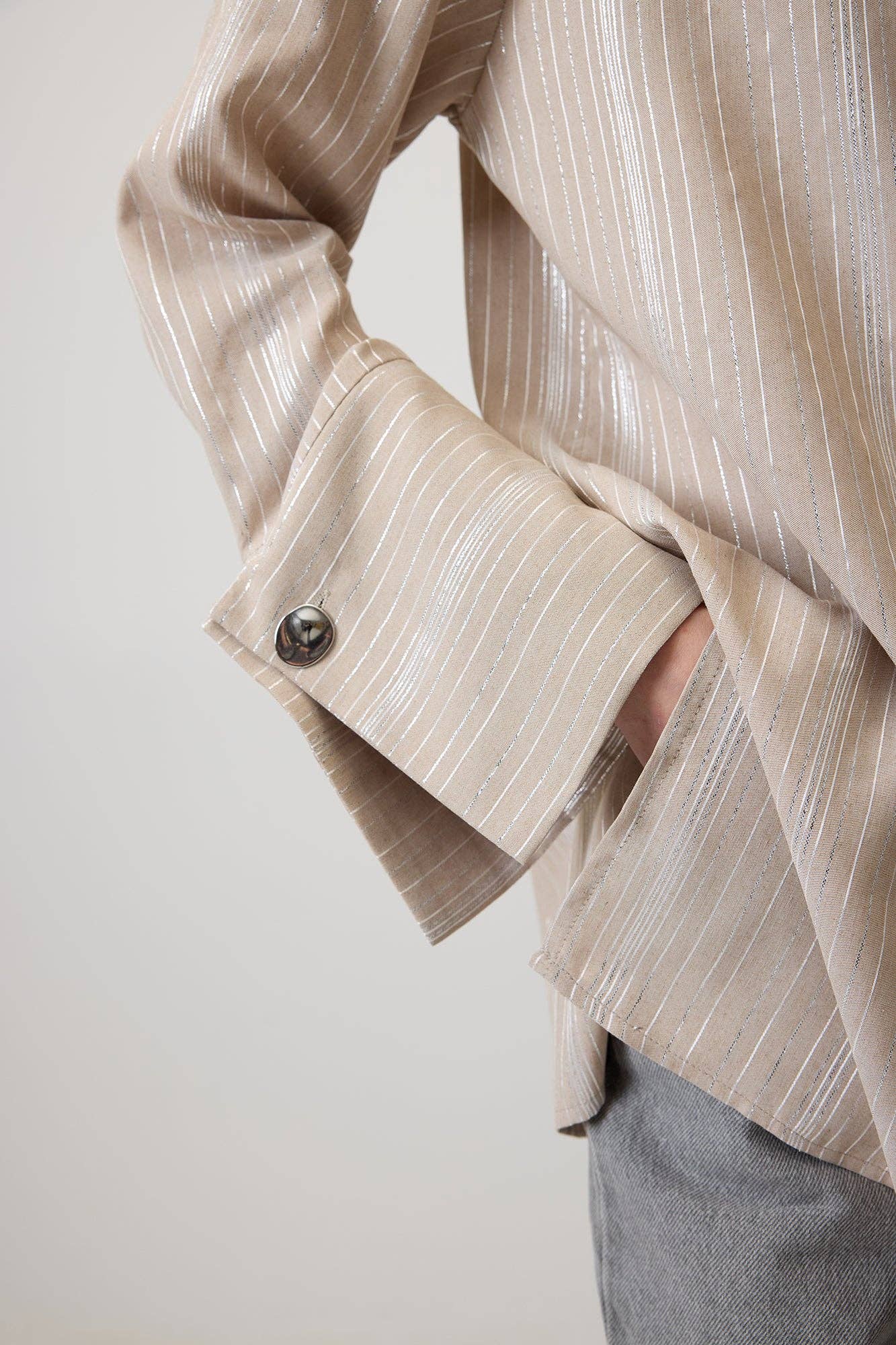 Camicia in viscosa a righe glitter crema