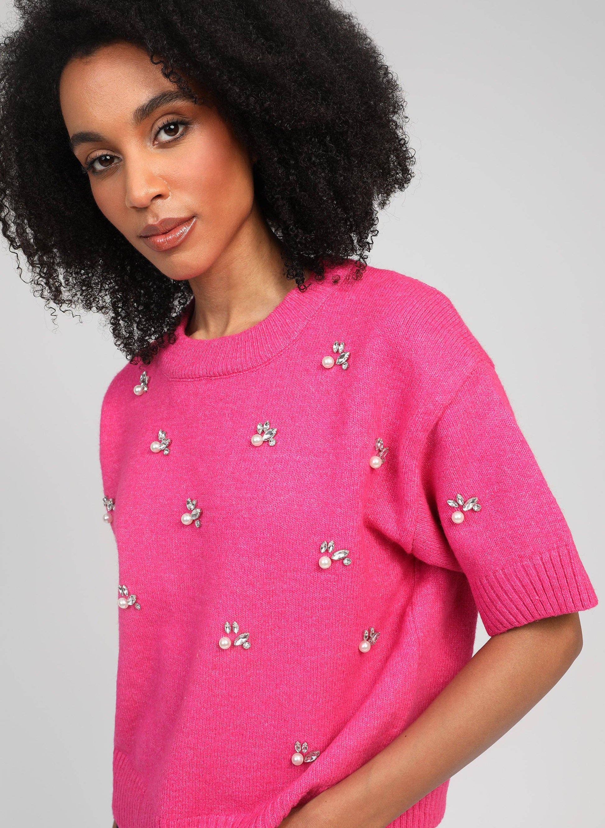 Maglione Nelida rosa caramella con strass e perle