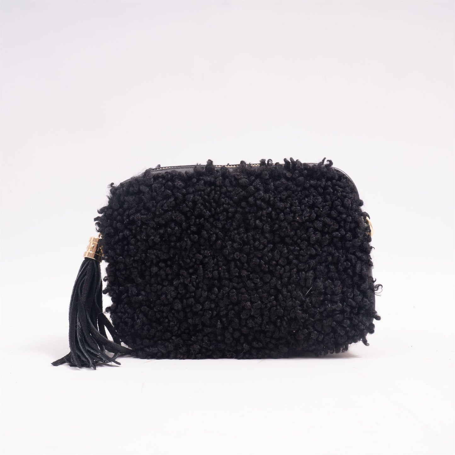 Borsa a tracolla in eco pelliccia con nappa
