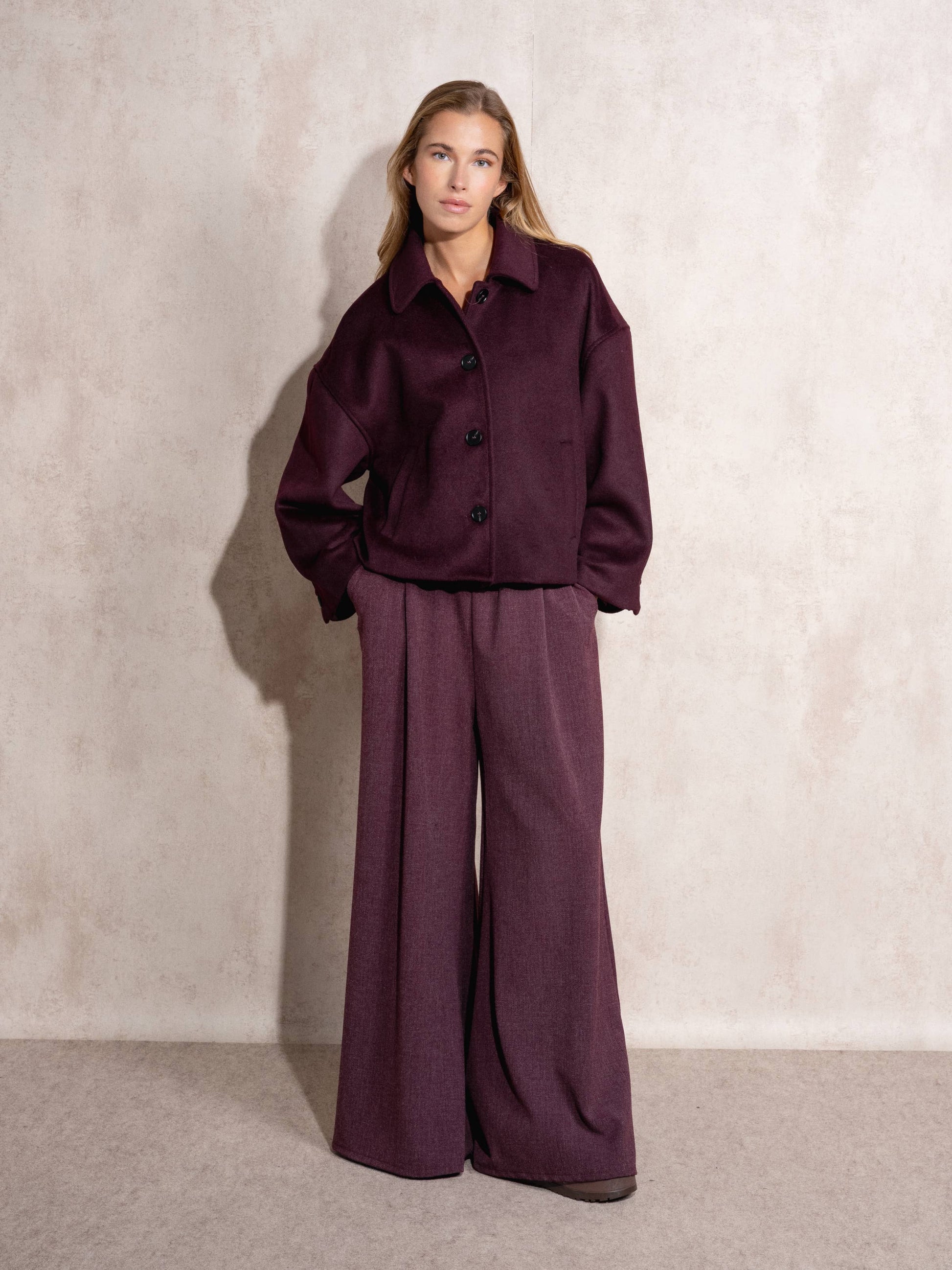 Cappotto corto oversize in misto lana
