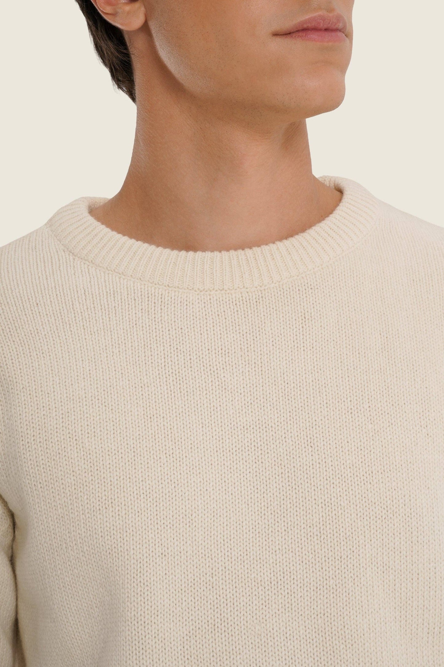Maglione in maglia bianco neve in cotone organico