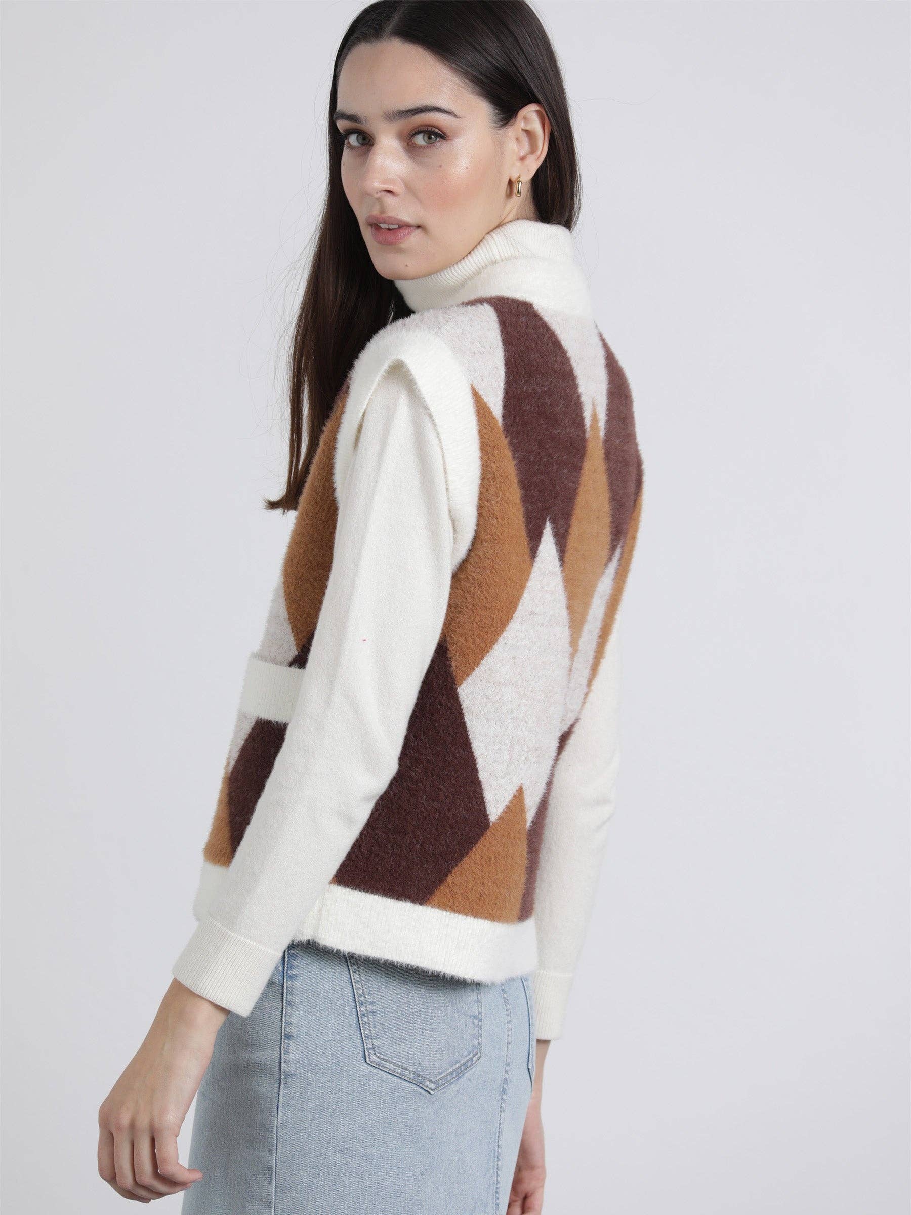 Gilet in maglia jacquard a rombi con bottoni
