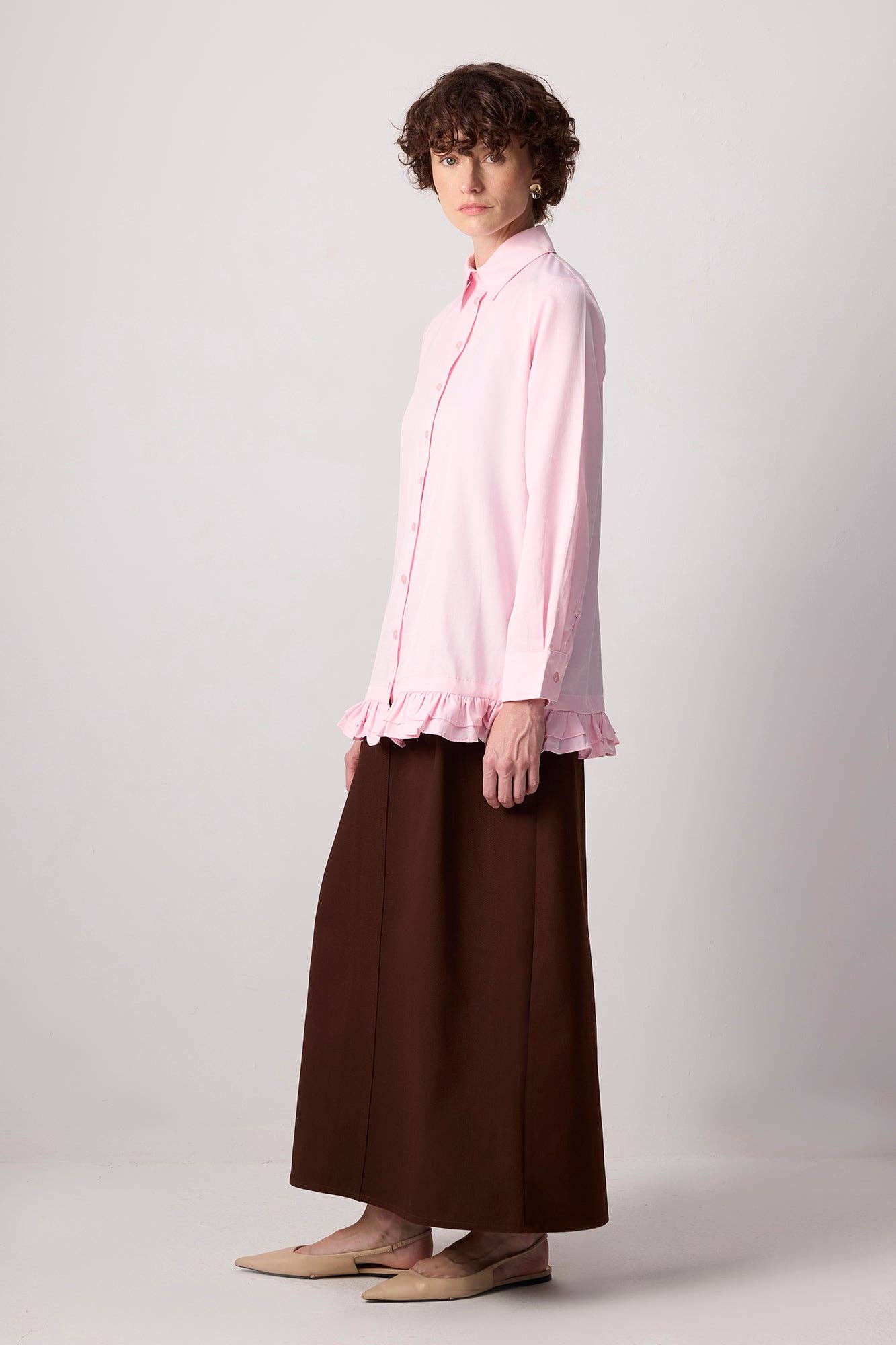Camicia con orlo arricciato