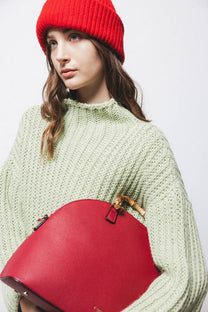 Maglione a trecce con collo alto