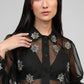 Camicia nera in organza con ricamo gioiello