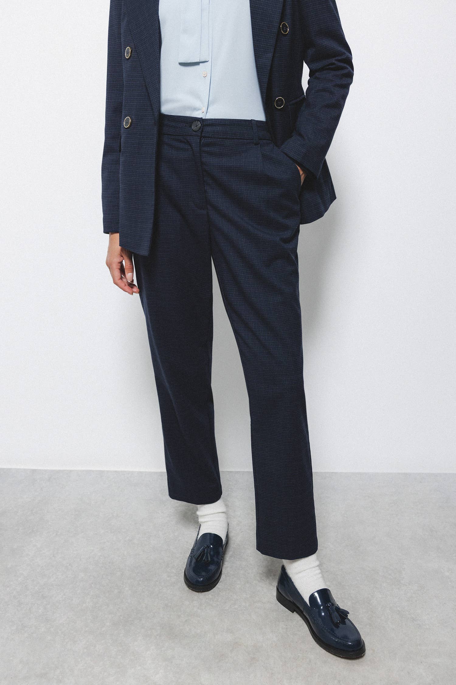 Pantaloni slim a quadri blu navy