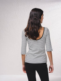 Maglione a righe aderente in cotone a costine