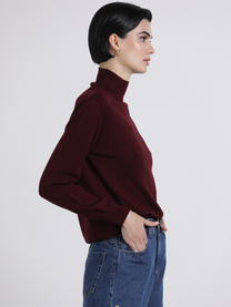 Top a collo alto in maglia morbida