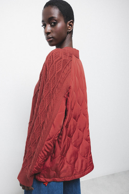 Maglione in Maglia Strutturata con Retro Imbottito