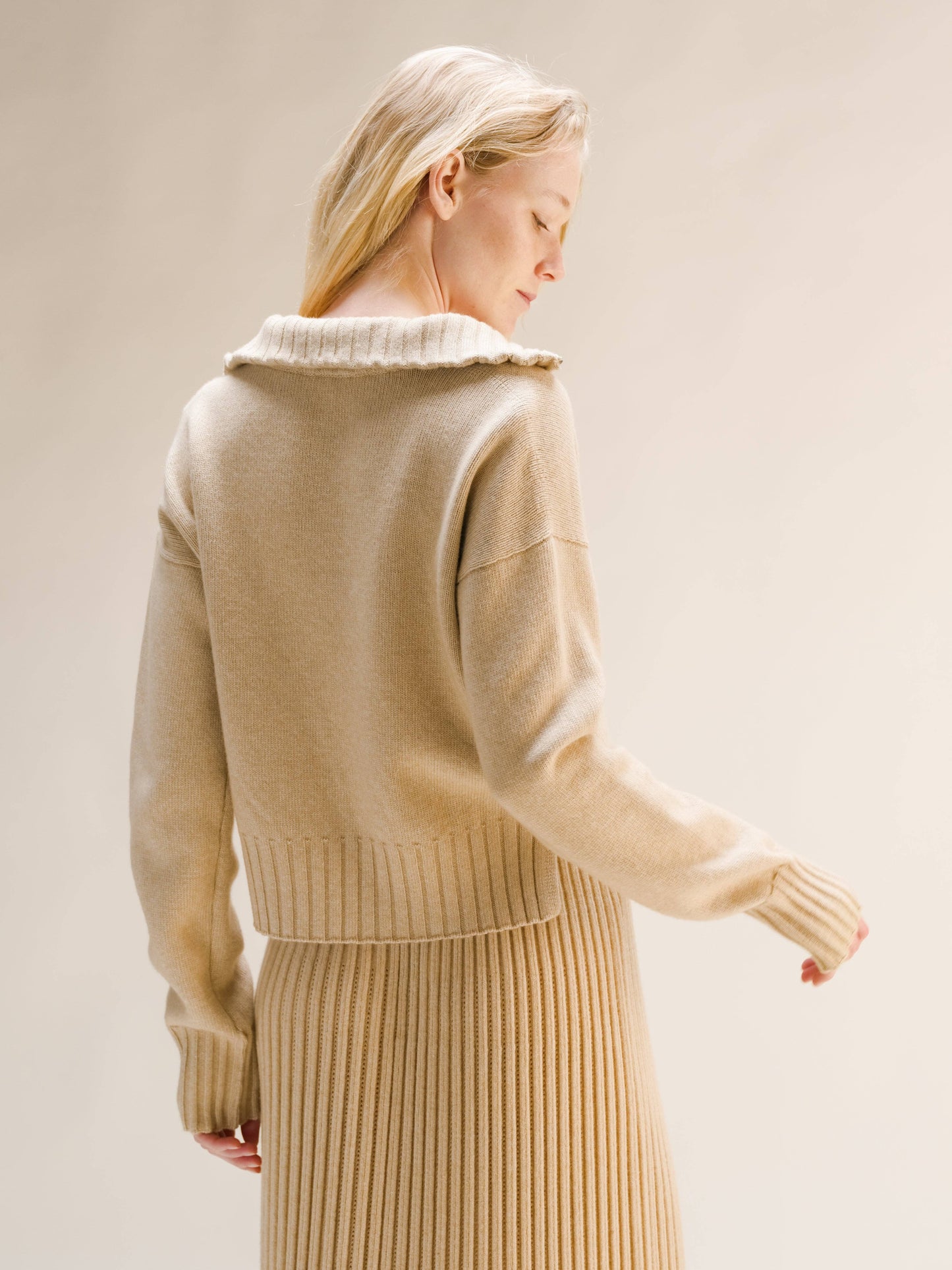 Maglione collo alto con zip in misto cashmere