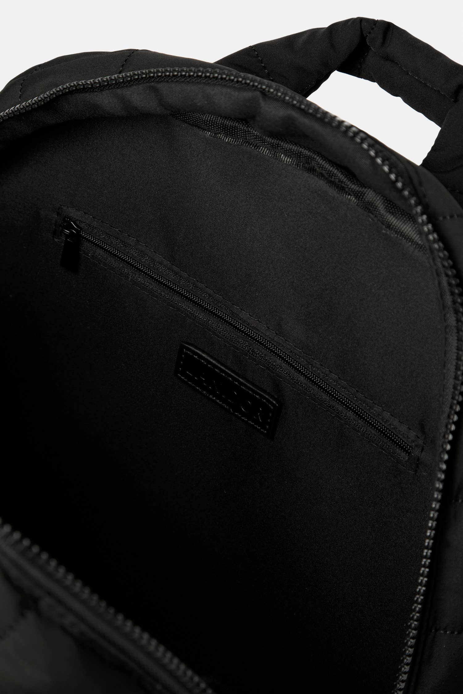 Zaino trapuntato in nylon
