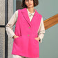 Gilet sartoriale senza maniche con bottoni gioiello