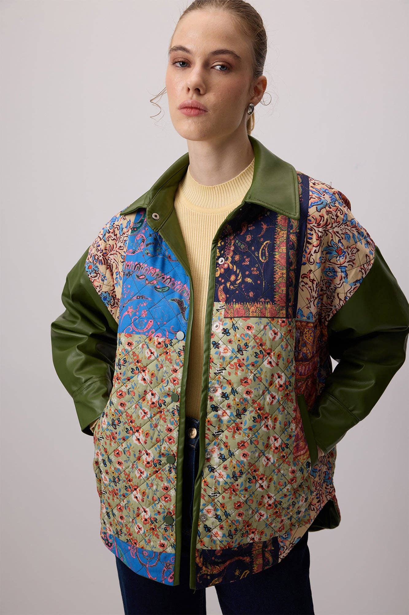 Giacca patchwork trapuntata verde oliva