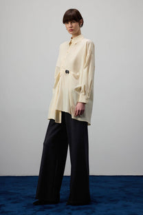 Camicia in popeline plissettata asimmetrica