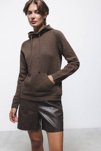 Maglione in lana con cappuccio e coulisse