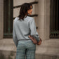 Maglia con maniche traforate e scollo tondo