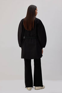 Trench corto con cintura
