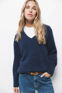 Maglione in maglia rasata con scollo a V