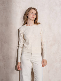 Maglione girocollo a trecce in maglia