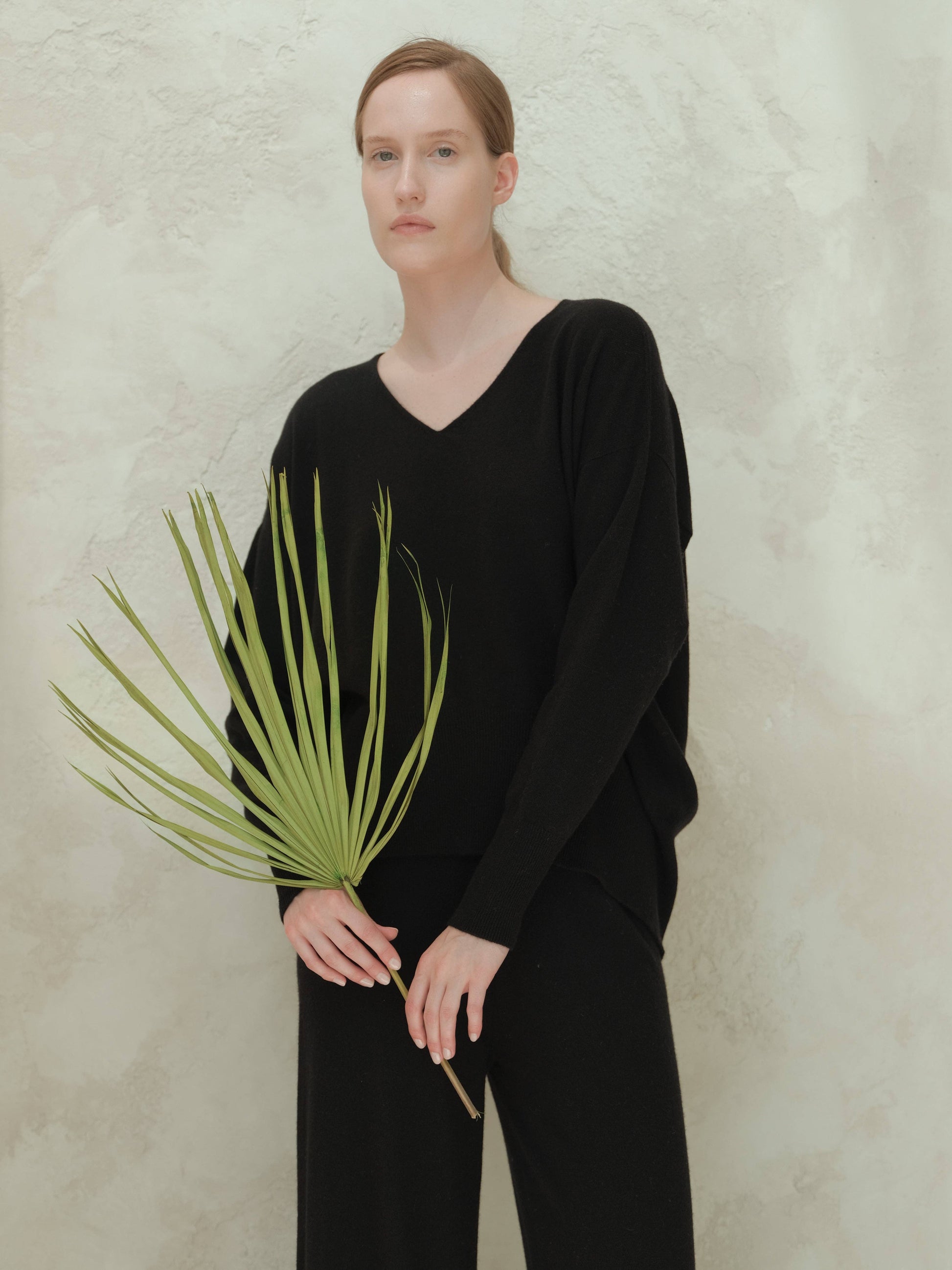 Maxi maglia con scollo a V in misto cashmere