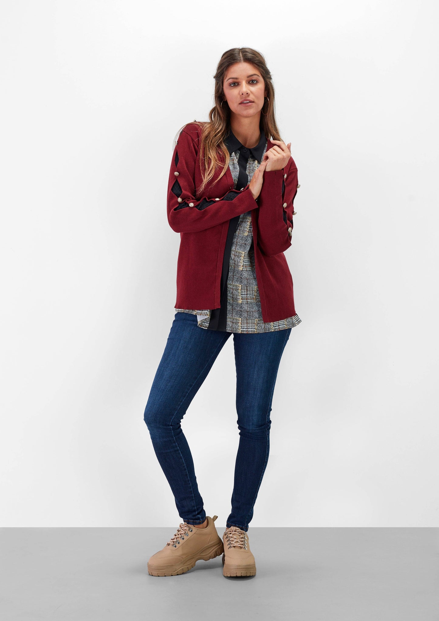 Giacca cardigan con bottoni bordeaux