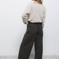 Pantaloni a palazzo con piega frontale