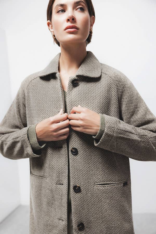 Cappotto lungo fantasia con maniche raglan