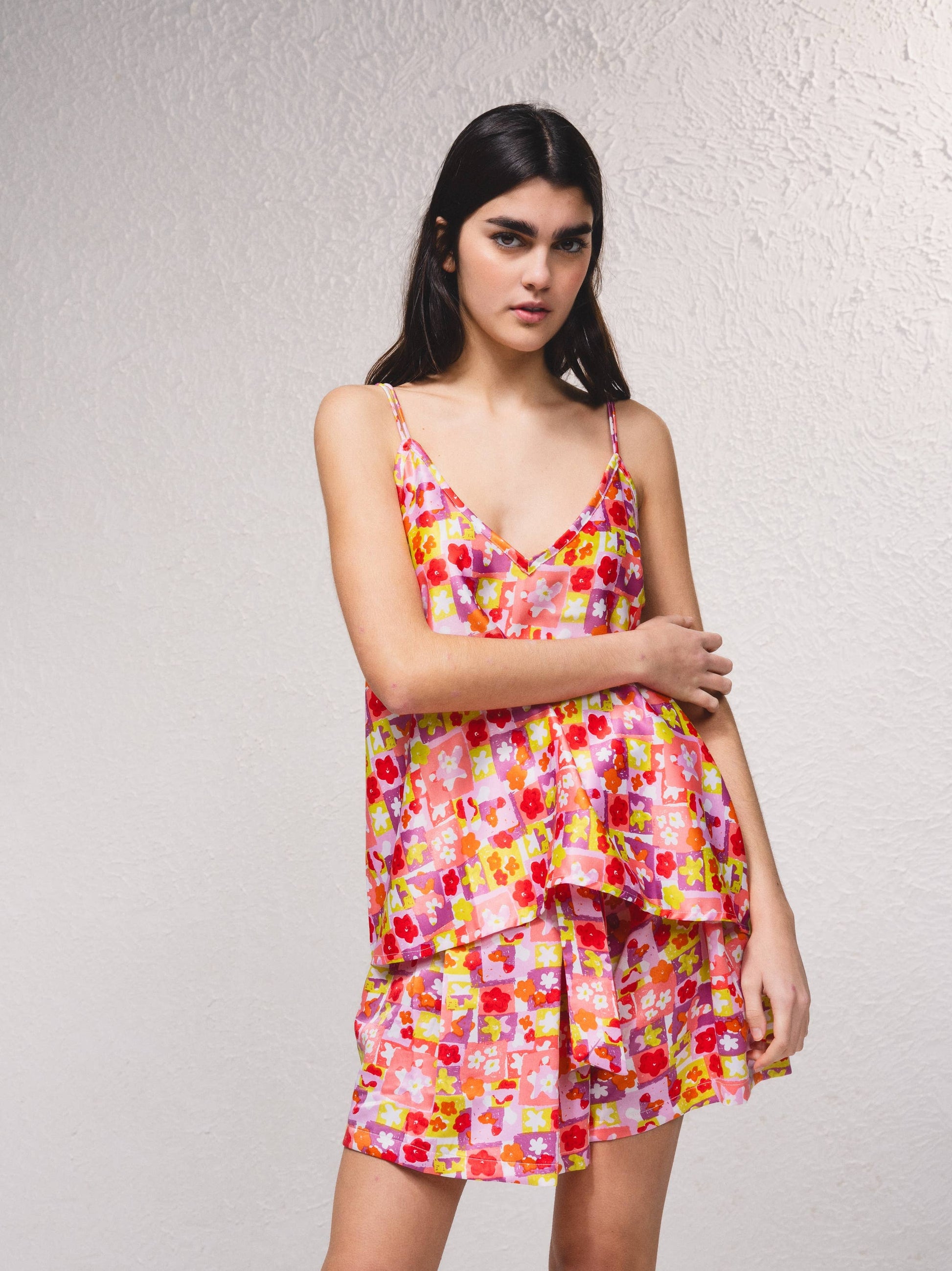 Top in satin stampato con spalline regolabili