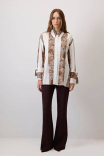 Camicia in viscosa a righe con motivo pizzo e polsini ampi
