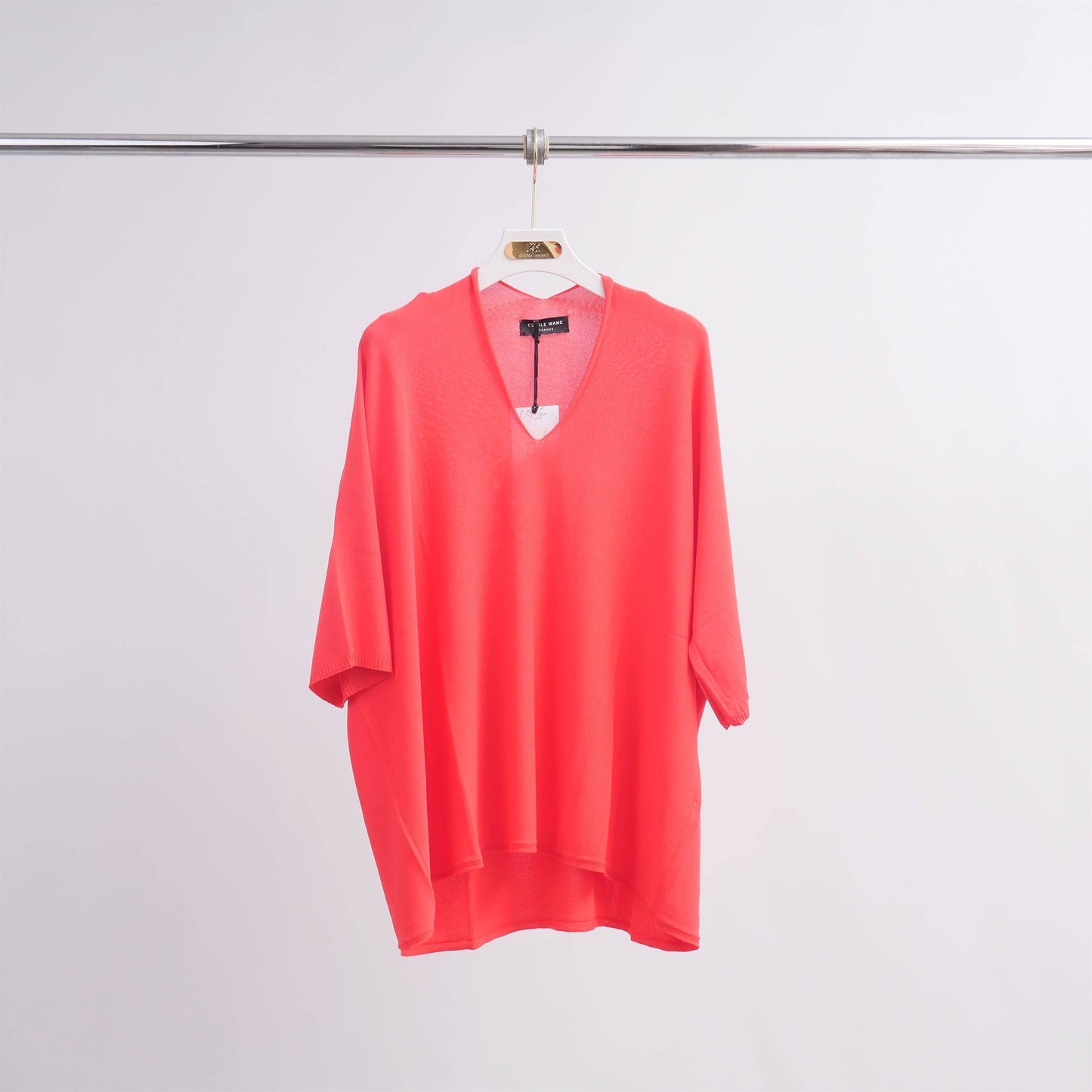 Maglione leggero a pipistrello con scollo a V