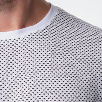 T-shirt uomo bianca con micro stampa a cuori