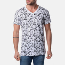 T-shirt uomo bianca con stampa floreale e scollo a V