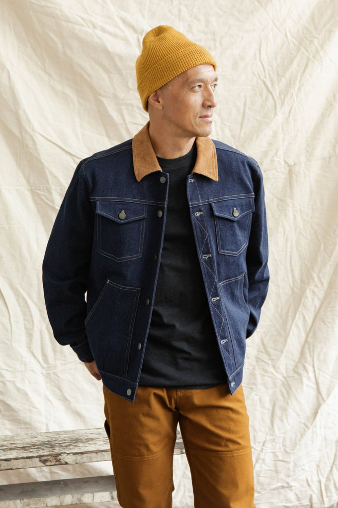 Giacca trucker in denim scuro con colletto a contrasto