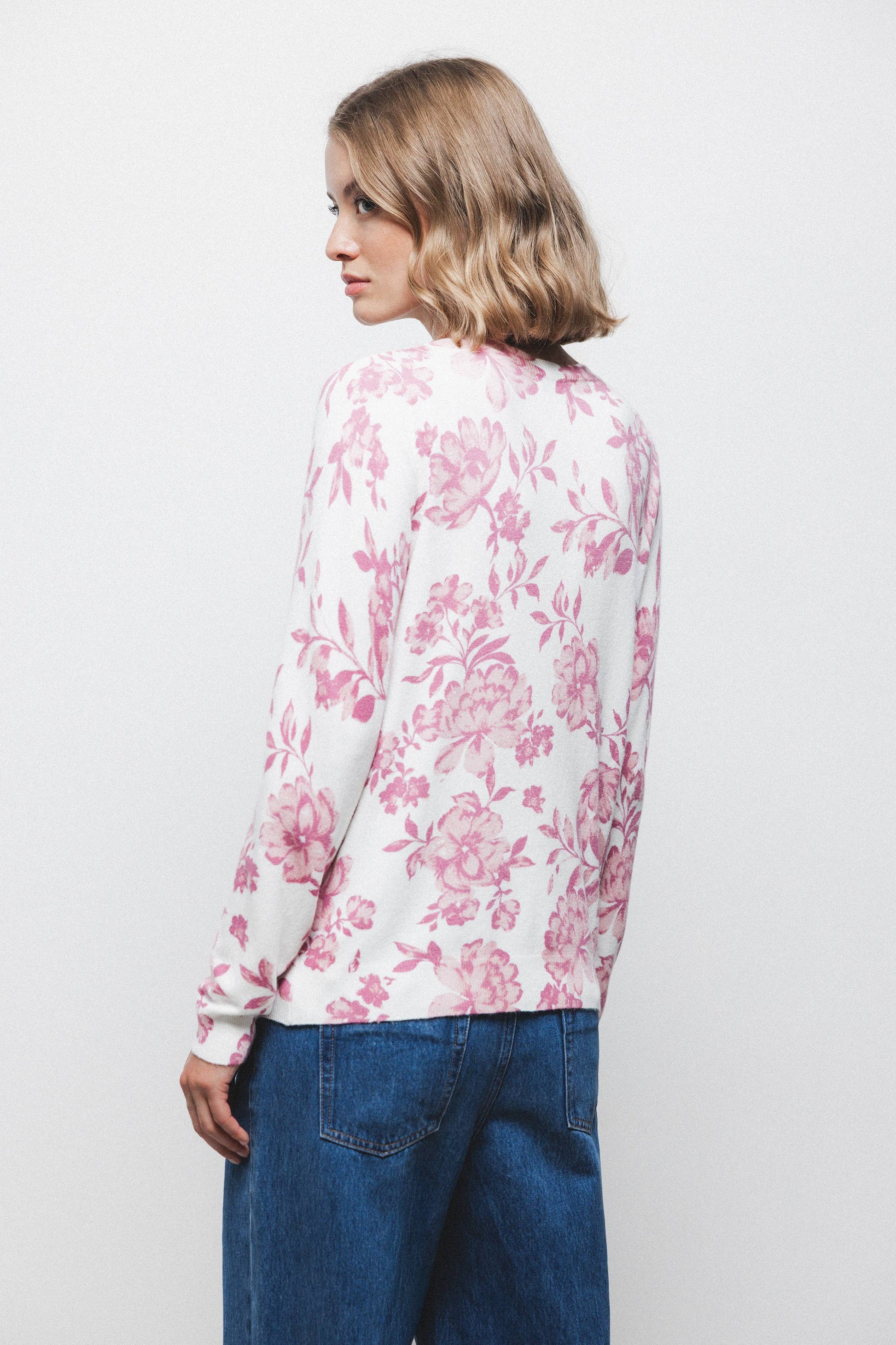 Cardigan in maglia con motivo floreale