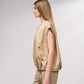 Gilet oversize beige con zip e tasche frontali