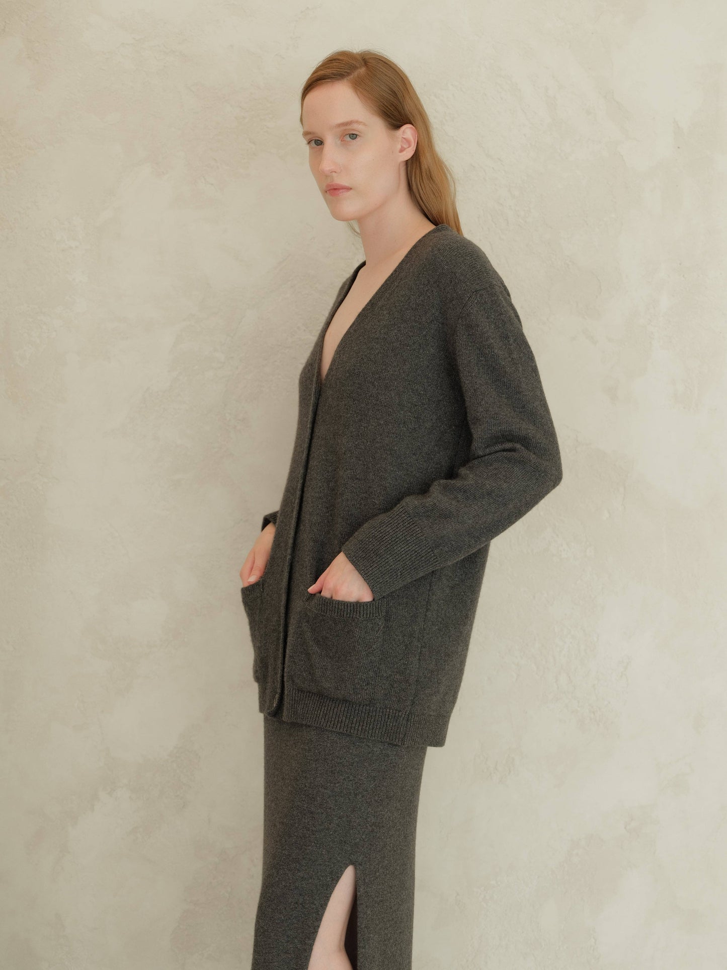 Maxi cardigan con scollo a V in misto cashmere