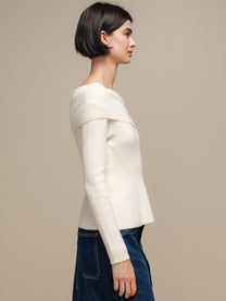 Maglione in maglia off-shoulder a coste