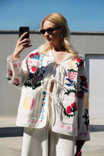 Giacca kimono in gabardine con ricami folk