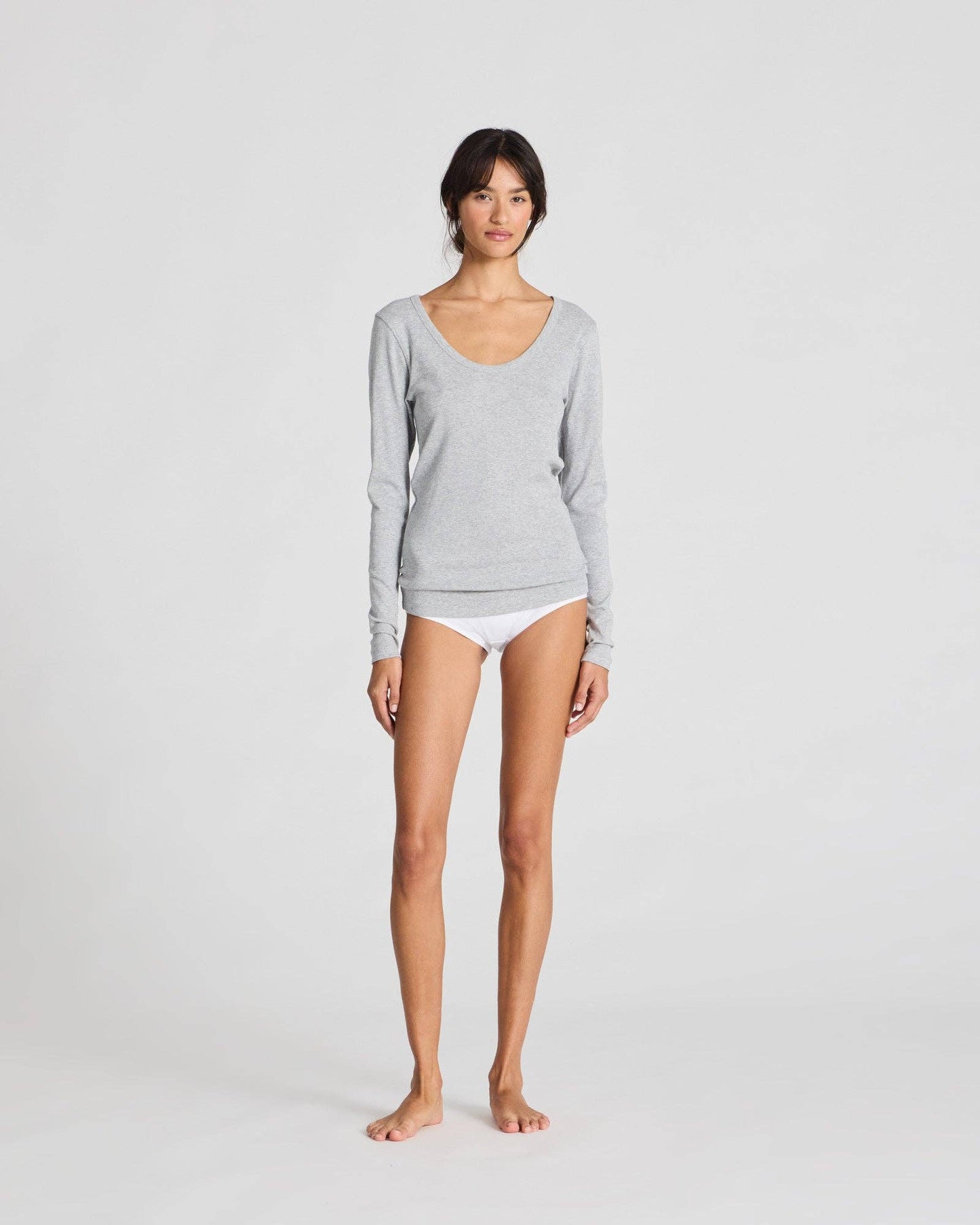 Maglia a maniche lunghe Ivy in cotone biologico a costine grigio chiaro mélange