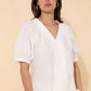 Blusa Bari in cotone con scollo a V e pizzo