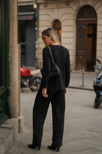 Pantaloni fluidi a gamba dritta con vita elasticizzata
