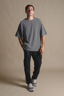 T-shirt oversize pesante tinta a pigmento color peltro
