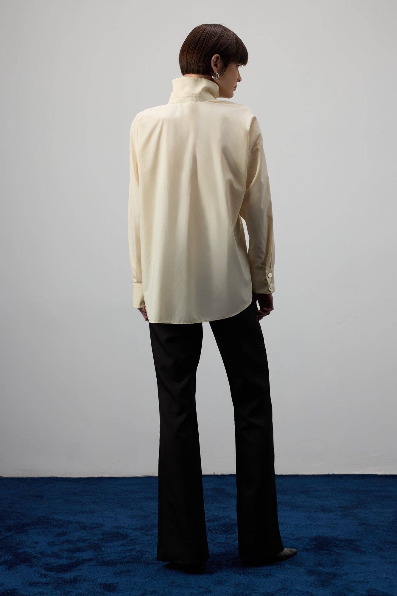 Camicia asimmetrica in popeline di cotone