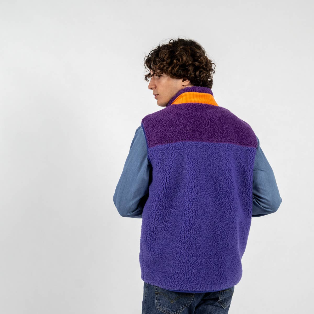 Gilet Sherpa Unisex Senza Maniche con Zip in Poliestere Riciclato