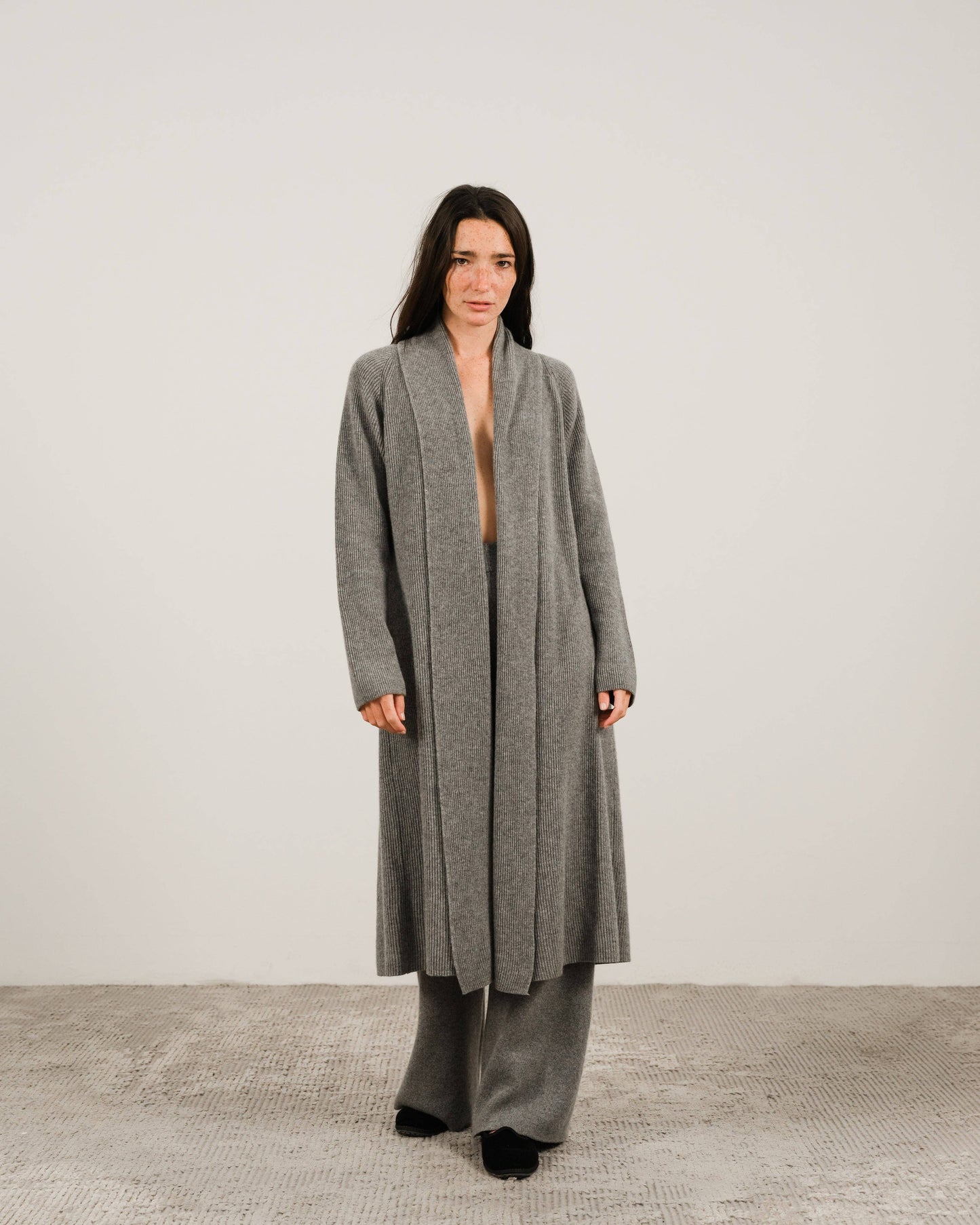 Maxi cardigan in misto cashmere con collo a scialle