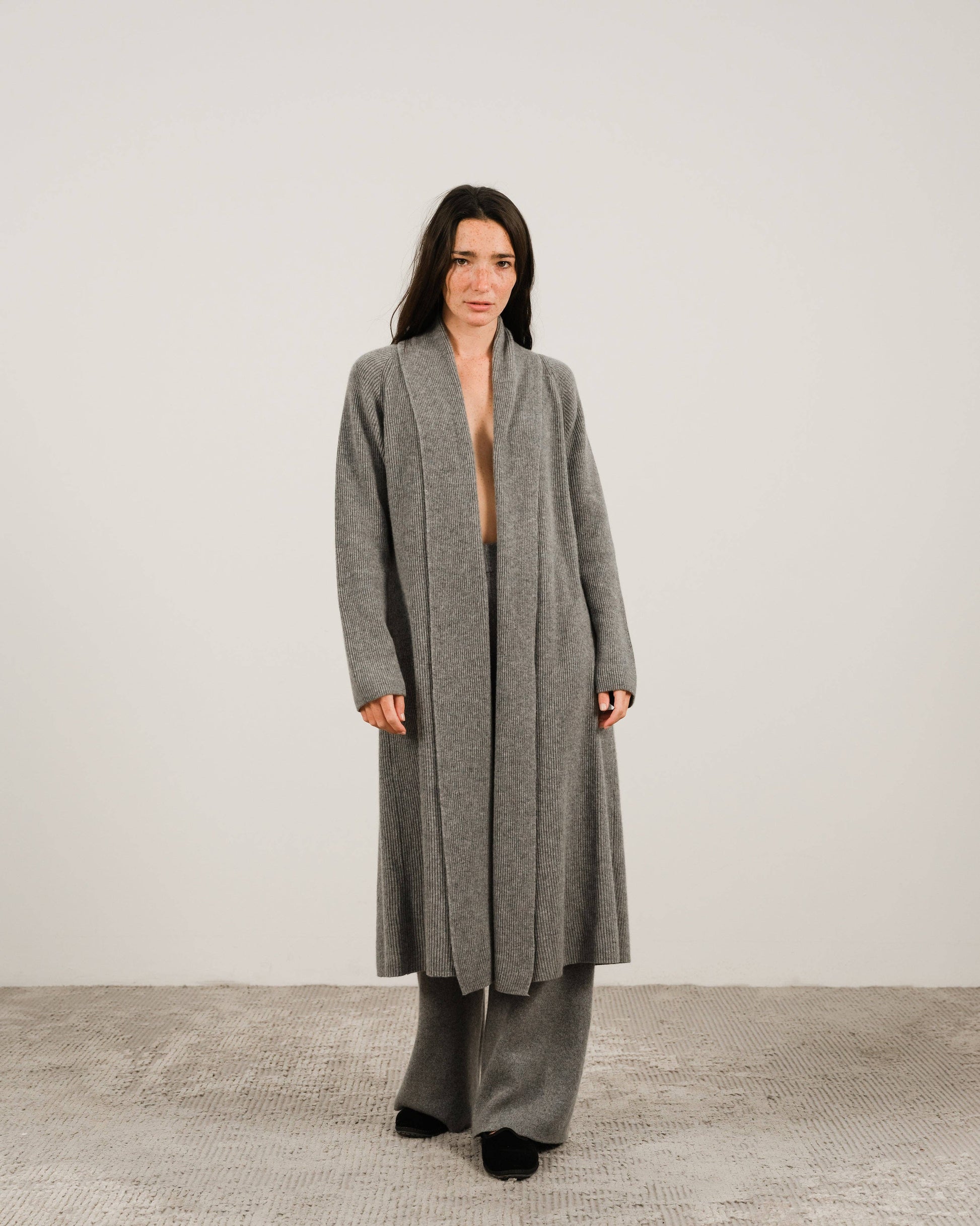 Maxi cardigan in misto cashmere con collo a scialle