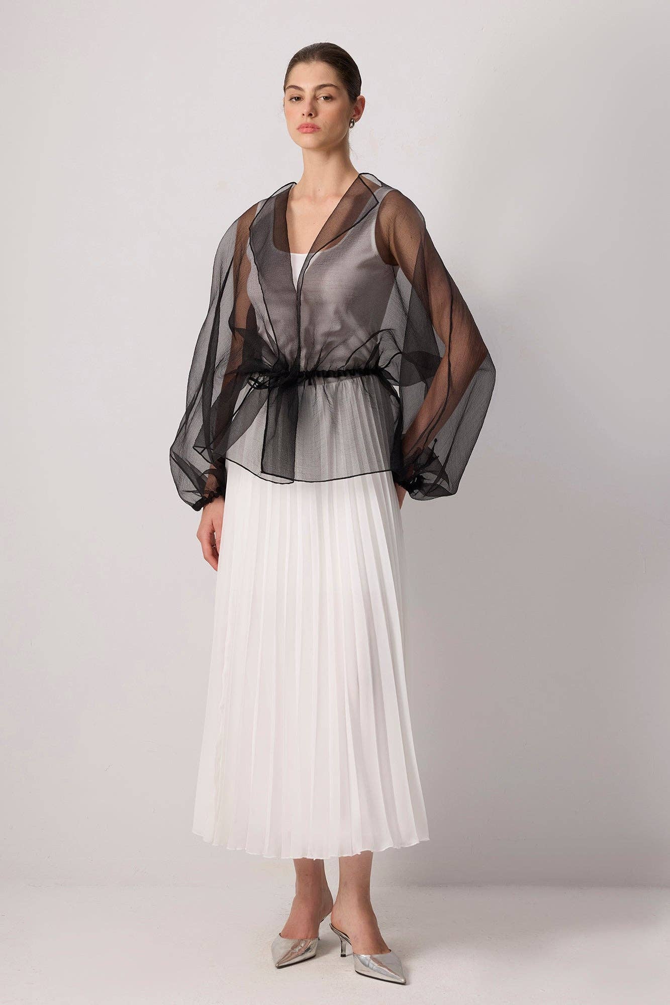 Giacca in organza con lacci
