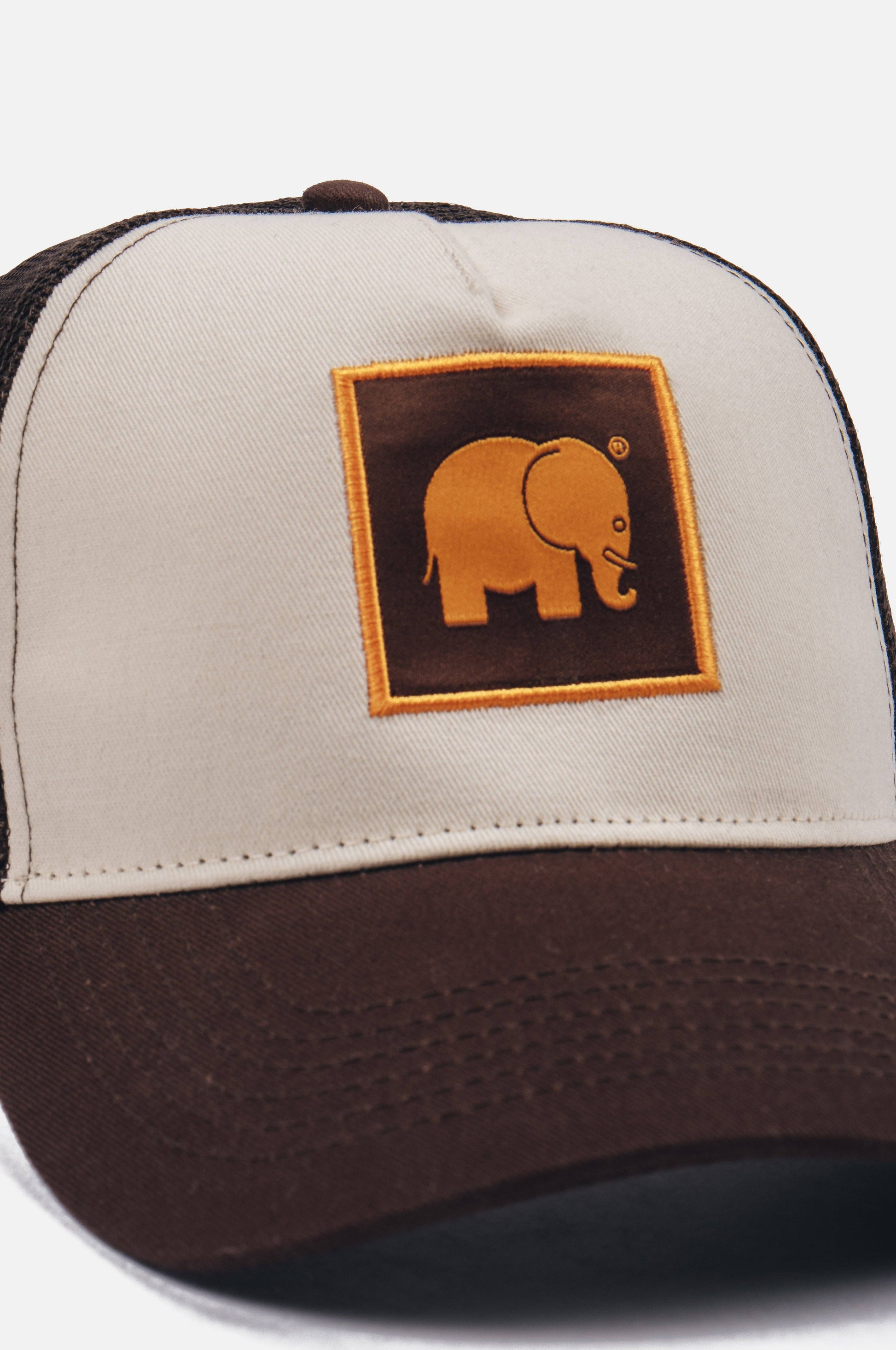 Cappellino trucker classico marrone cioccolato